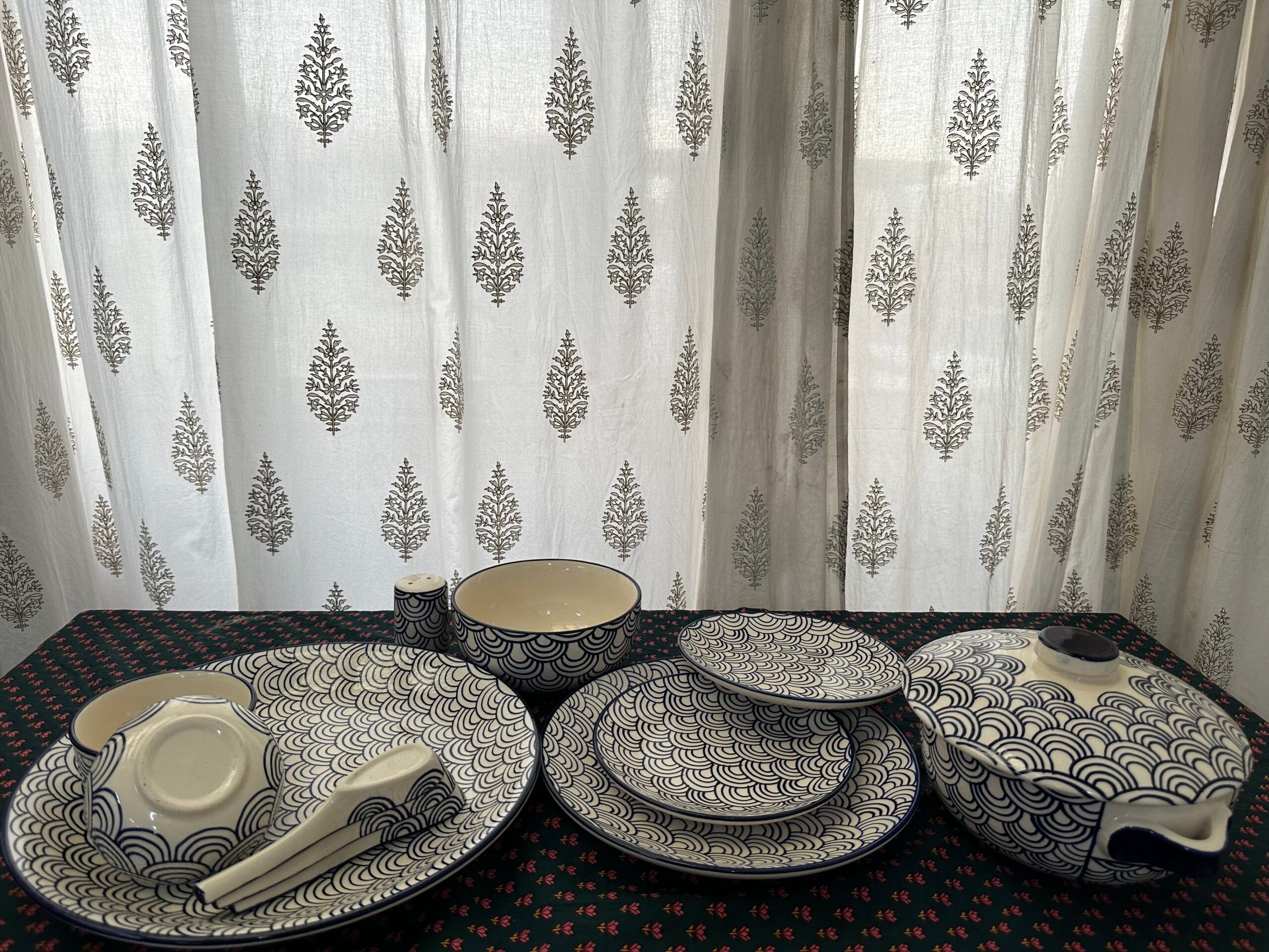 Cloud Dinner Set