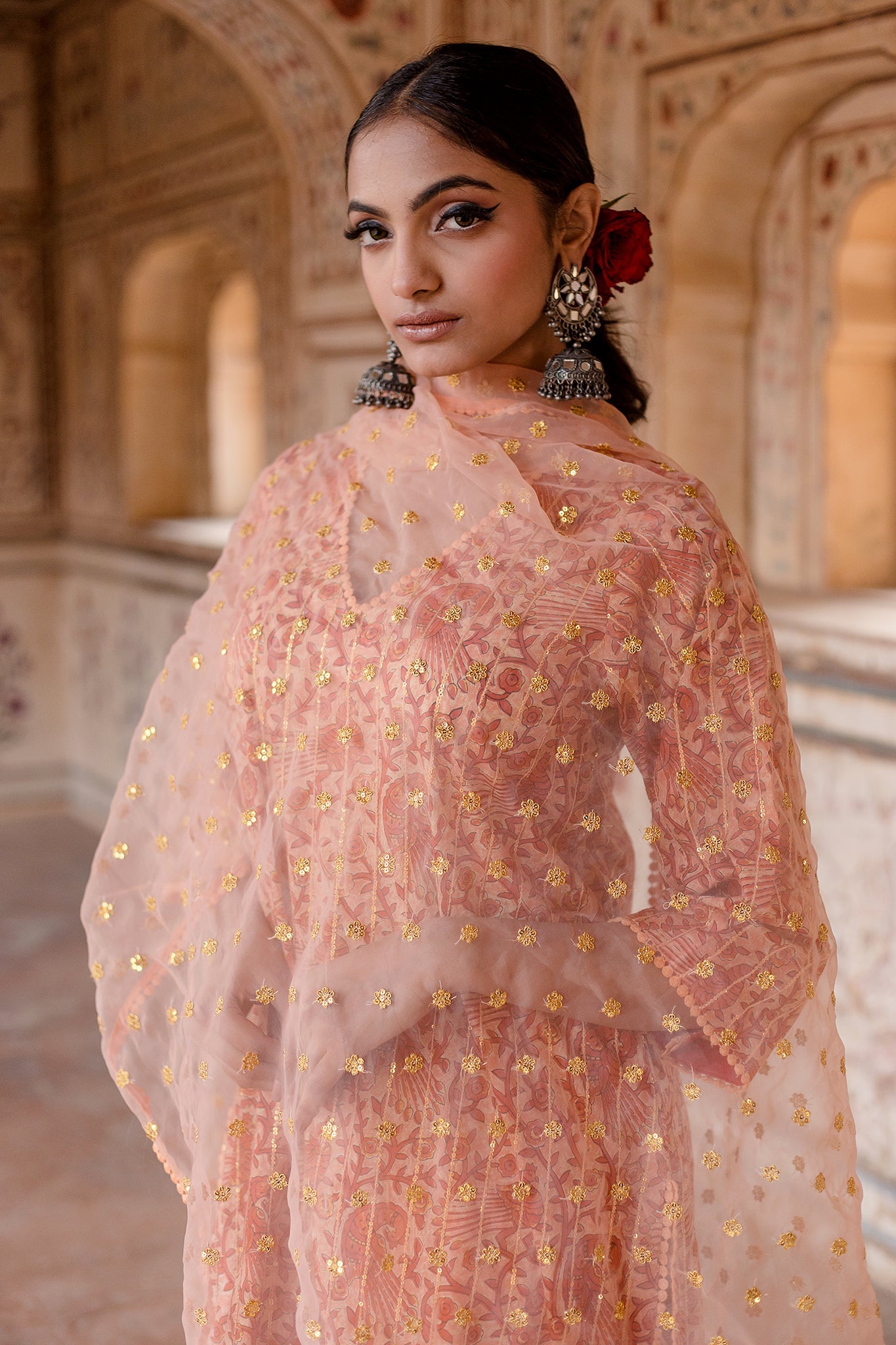 Aruna Peach Peacock Straight Set