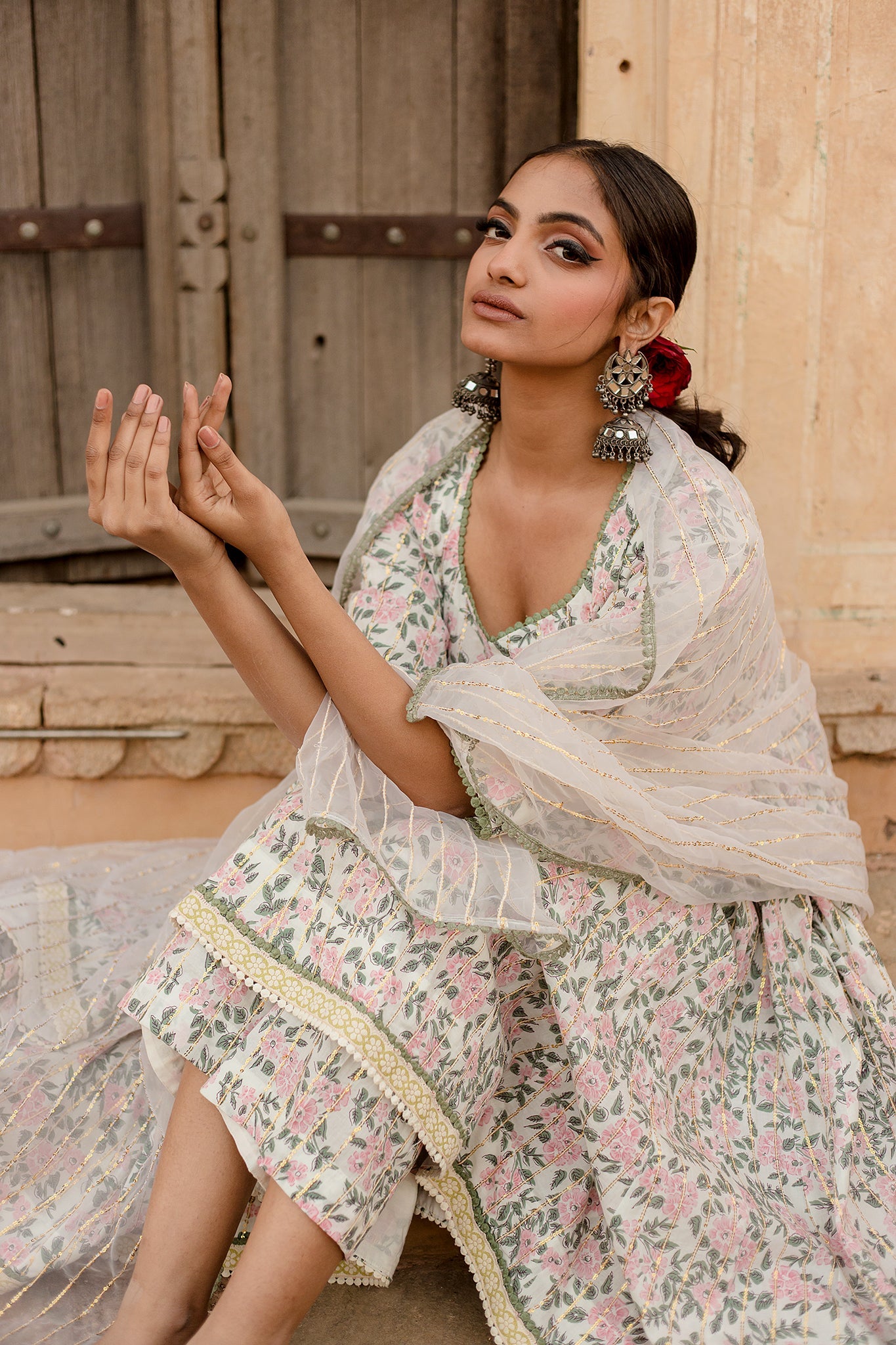 Prital Taari White Anarkali Set