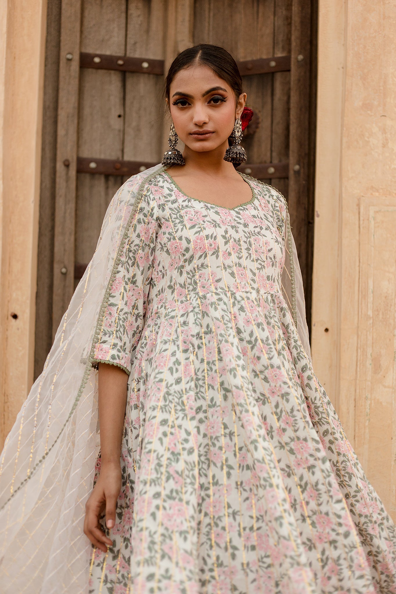 Prital Taari White Anarkali Set