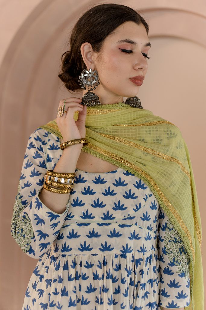Shubha Cotton White Anarkali Set With Thread Detailed Sleeves And Doriya Dupatta