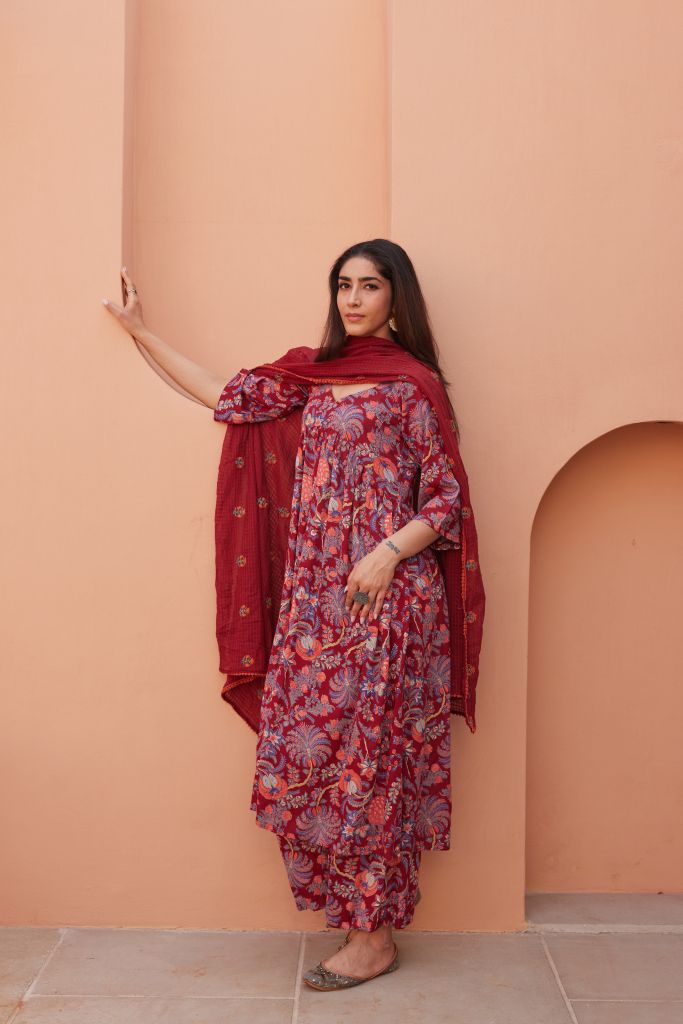 Suki Red Anarkali Set