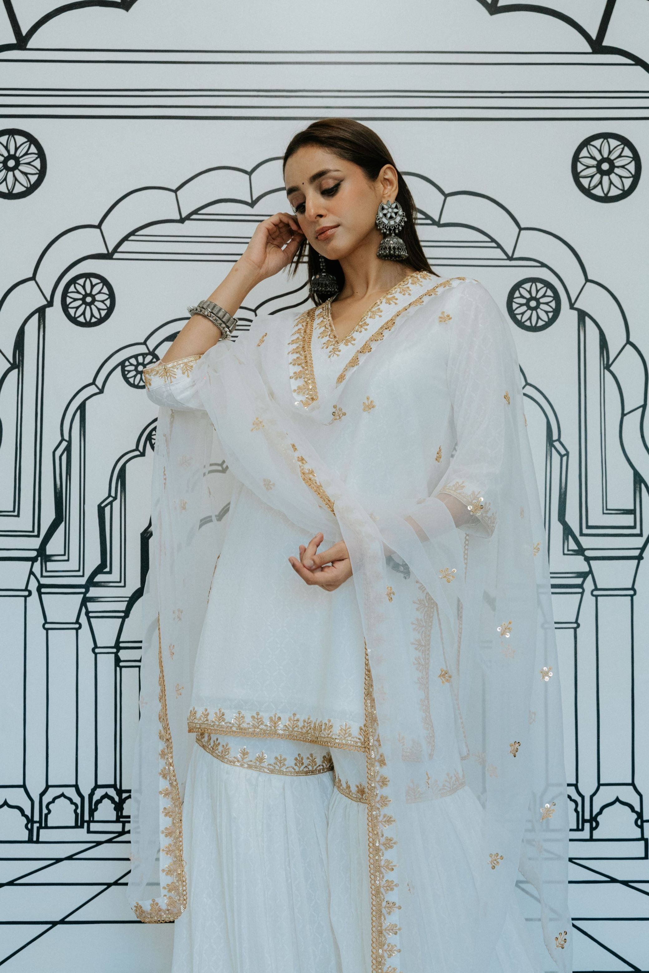 SANCH WHITE SHARARA SET