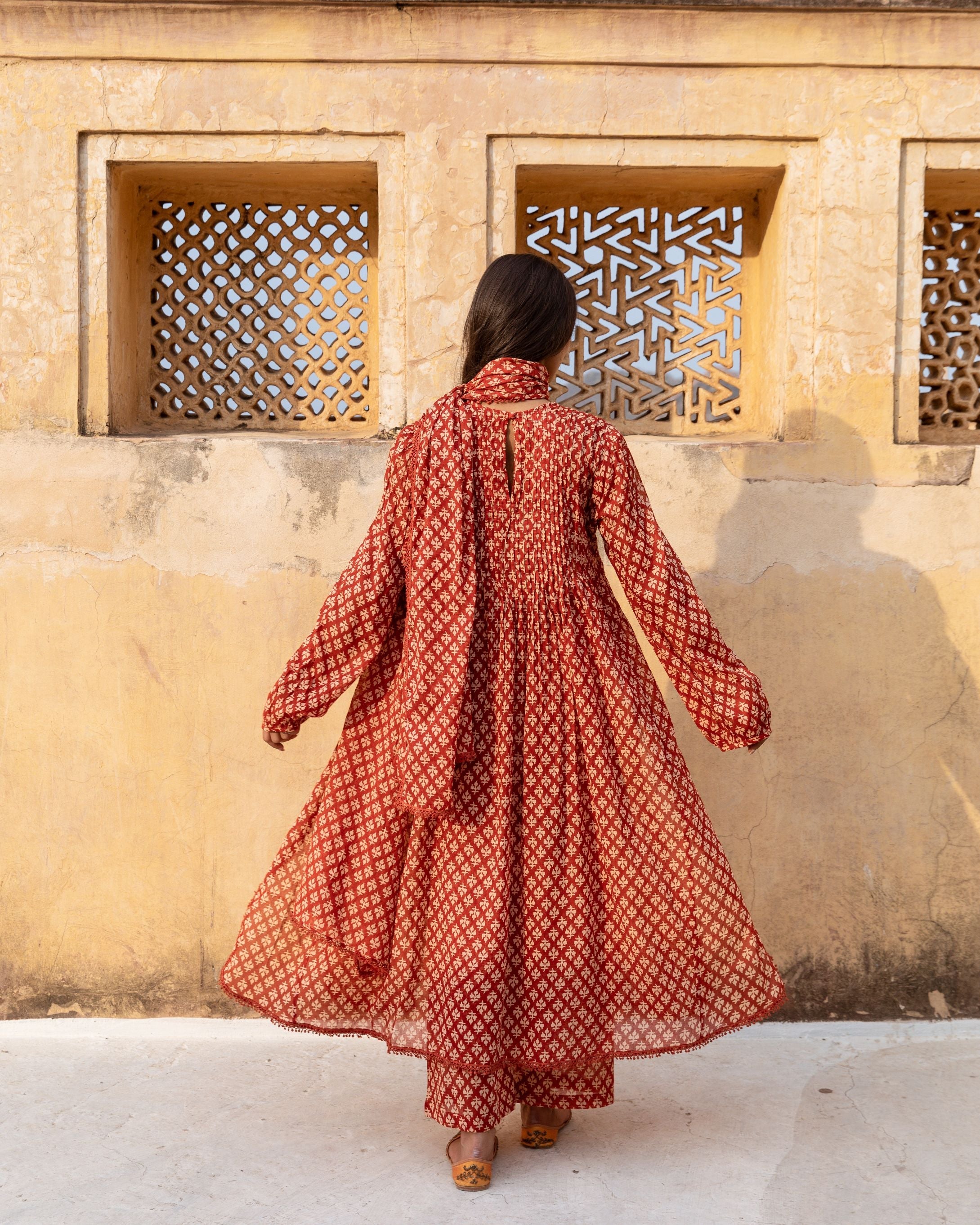 Abaya Red