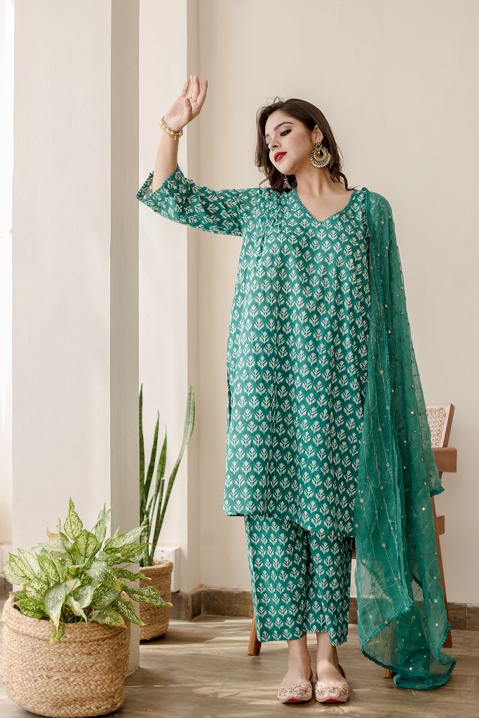 ANJULI GREEN SET Gulabo Jaipur