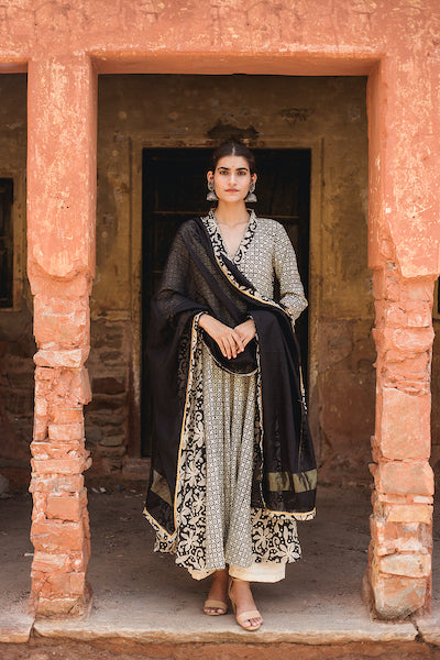 Farida Black Set Gulabo Jaipur