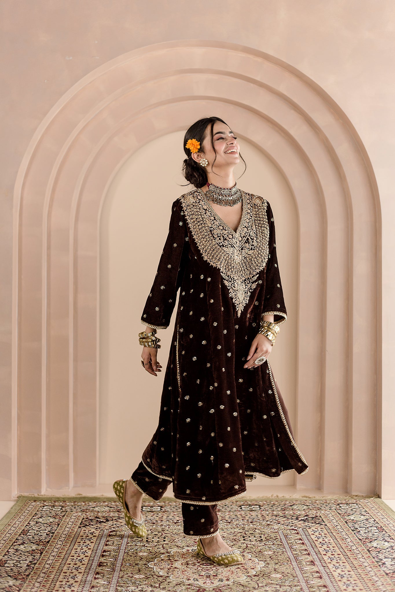 ZARDOZI DETAILING CHITRA BROWN VELVET KURTA SET WITH PANTS