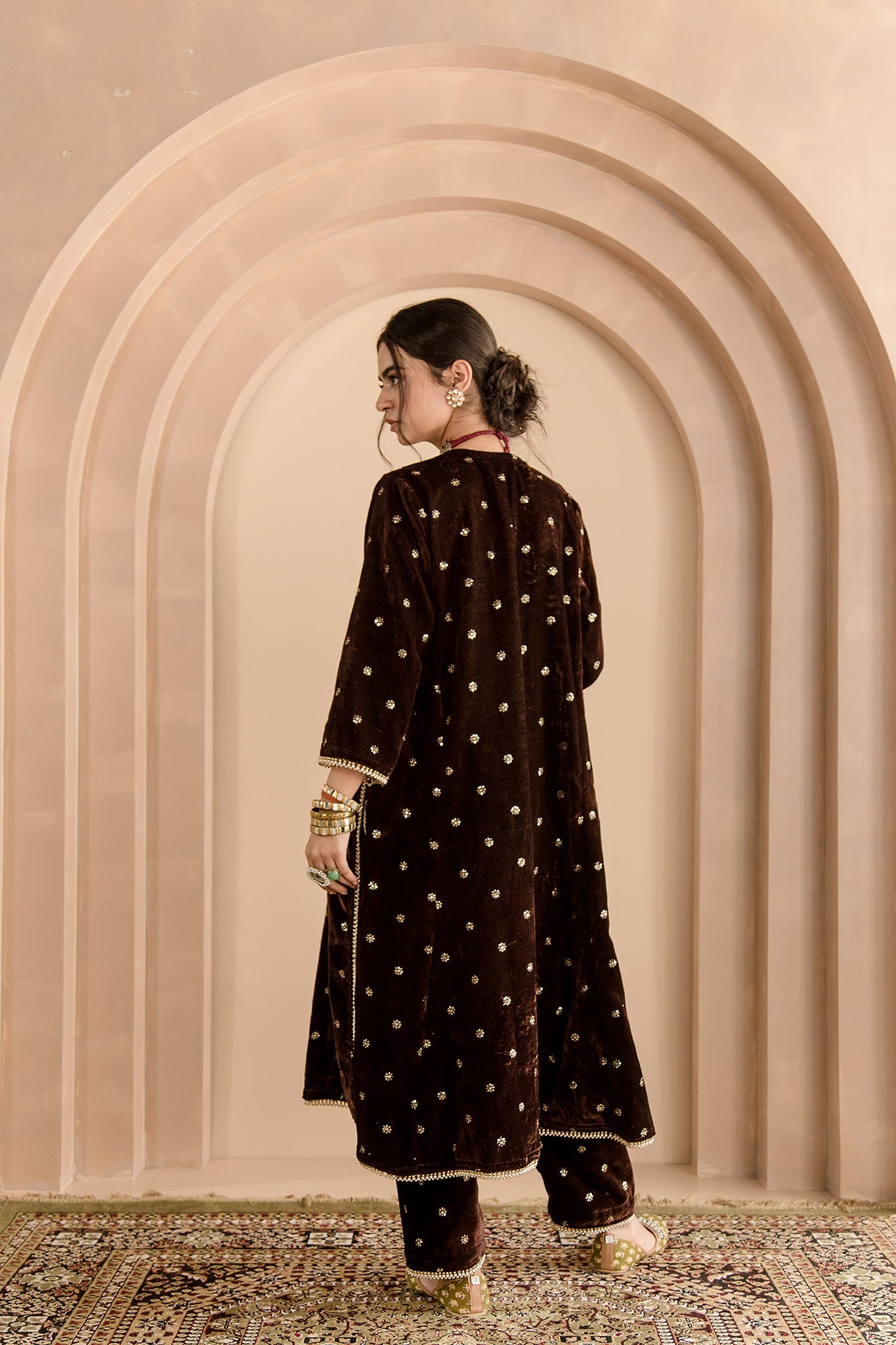 ZARDOZI DETAILING CHITRA BROWN VELVET KURTA SET WITH PANTS