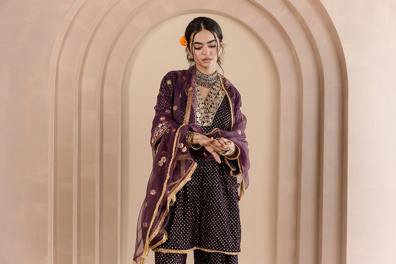 GOTA PATTI DETAILING GAUHAR PURPLE VELVET KURTA SET WITH ORGANZA DUPATTA