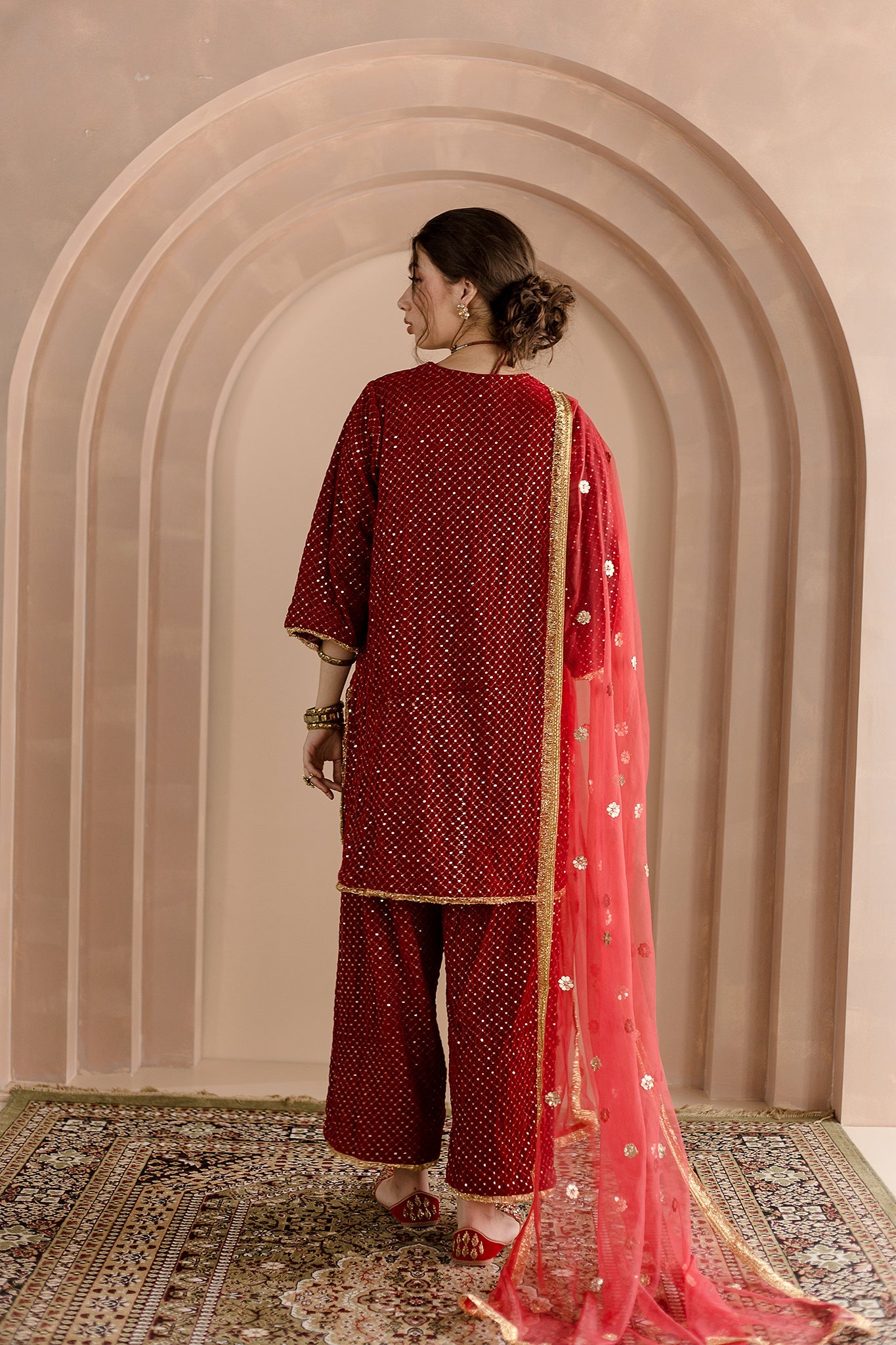 GOTA PATTI DETAILING GAUHAR RED VELVET KURTA SET WITH ORGANZA DUPATTA