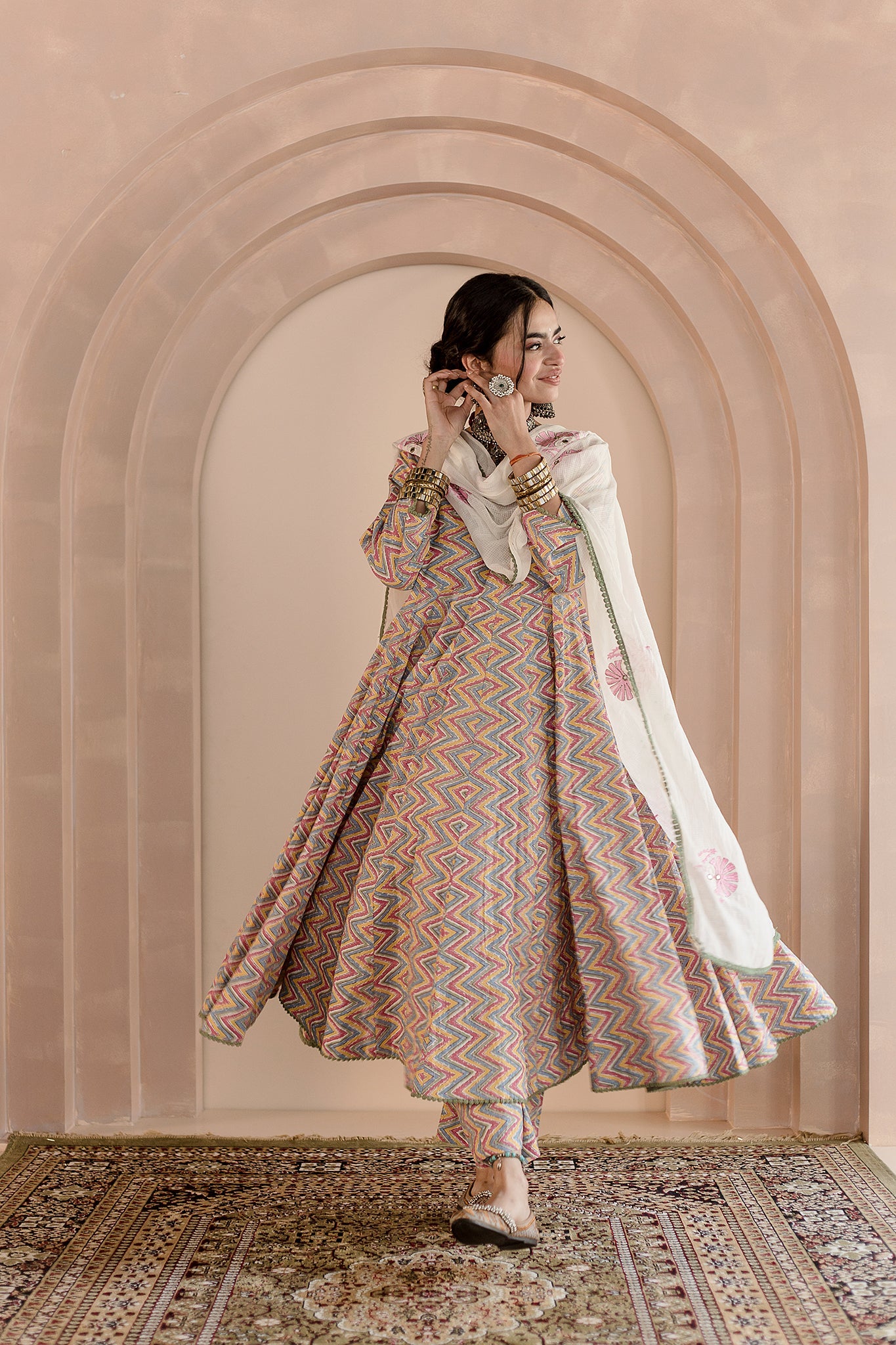 Shaila White Anarkali Set