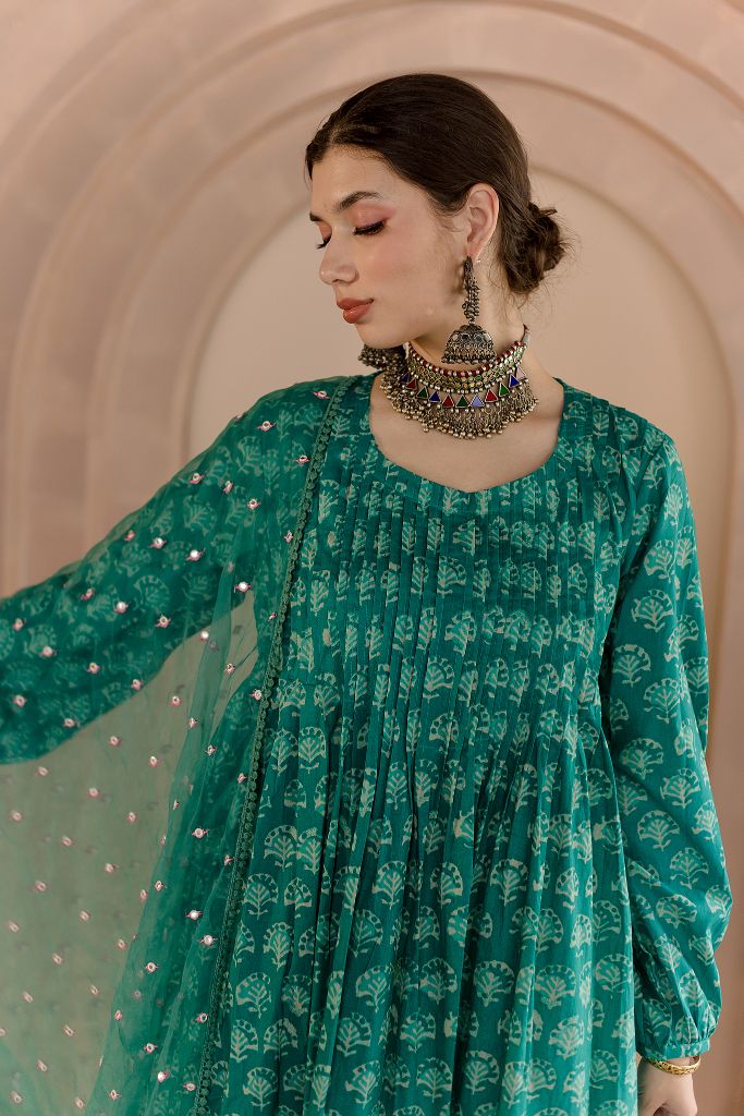 SHRIYA GREEN COTTON KURTA SET WITH ORGANZA DUPATTA