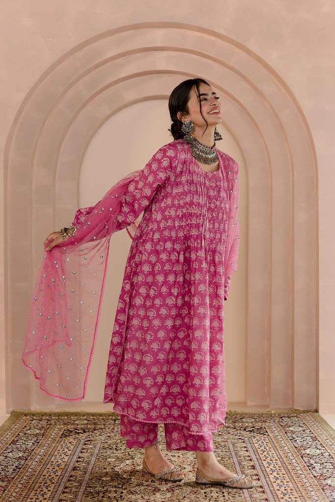 SHRIYA PINK COTTON KURTA SET WITH ORGANZA DUPATTA