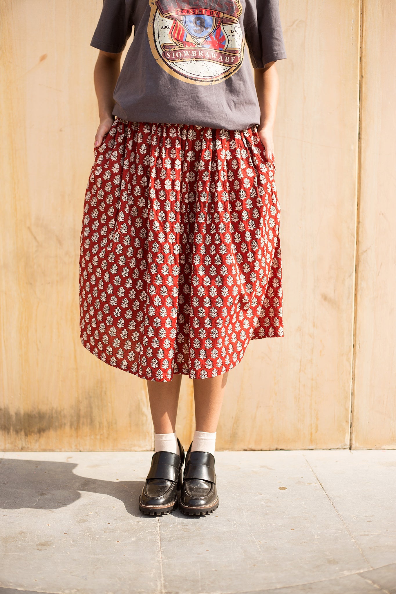 BETTY RED SKIRT