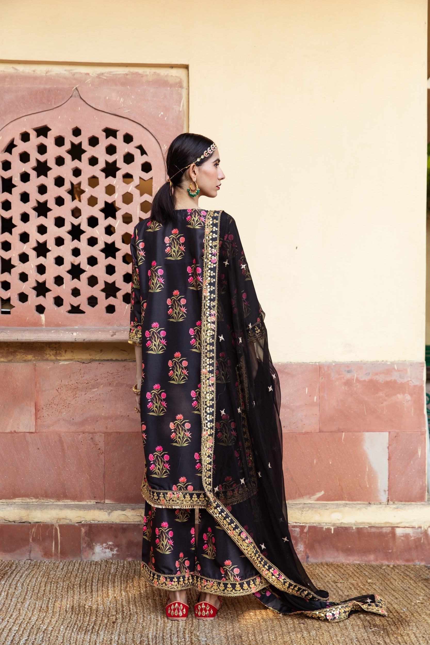 Mehreen Black Set Gulabo Jaipur