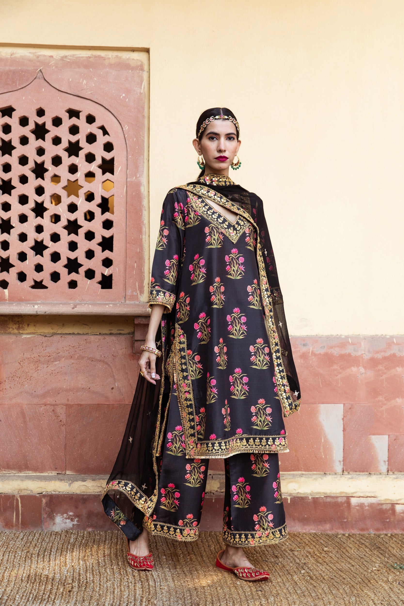 Mehreen Black Set Gulabo Jaipur