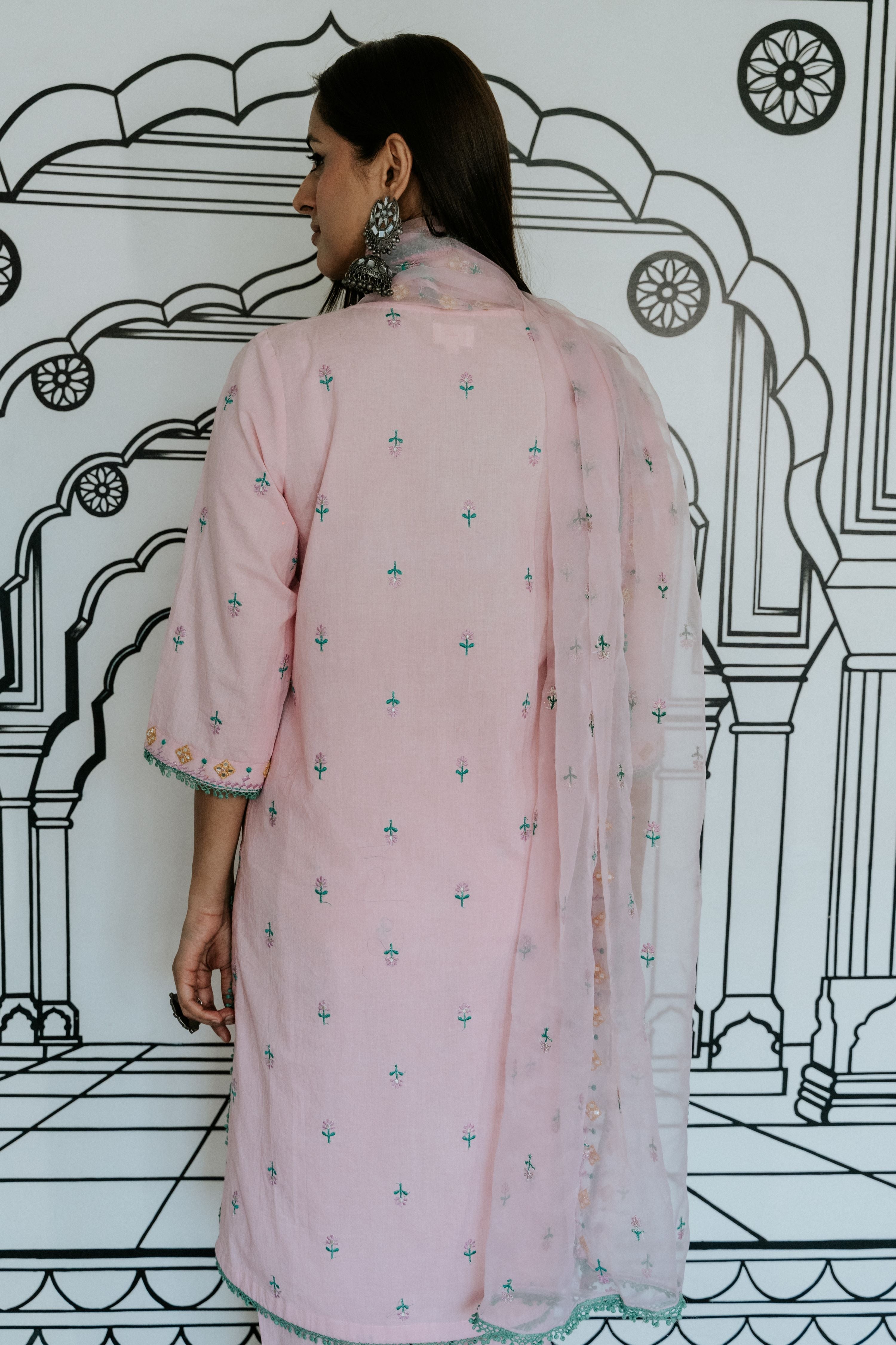 Niha  Light Pink Straight Set